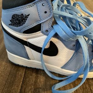 Air Jordan 1 Retro High Og University Blue